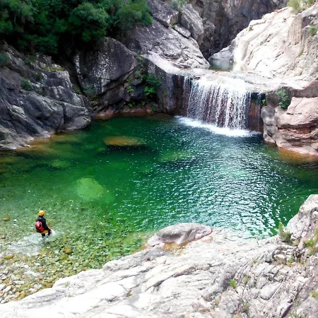 公寓 Vue Mer, Riviere Et Montagnes 萨里索伦札拉