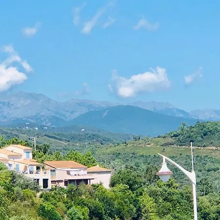 Vue Mer, Riviere Et Montagnes Sari-Solenzara